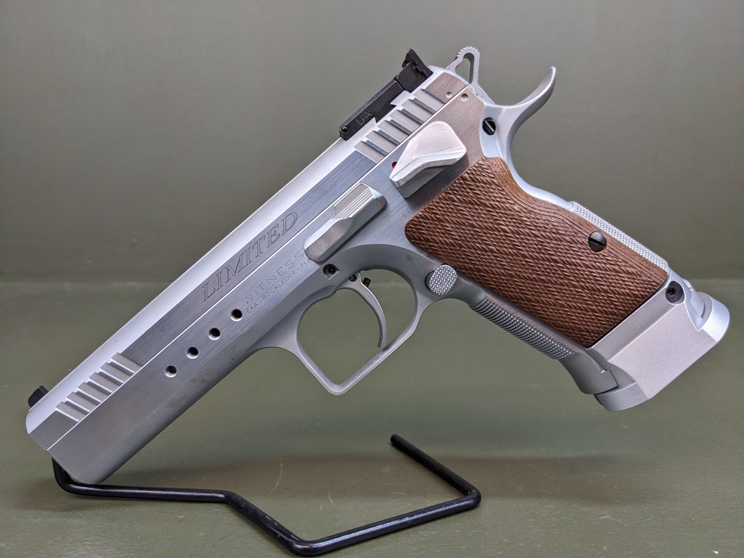 Eaa Witness Elite Limited Super Semi Auto Pistols At Gunbroker Com