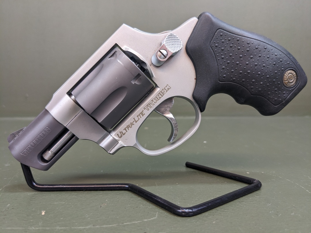 Taurus Model 85 Ultra Lite Titanium 38 Special Revolvers At 988480312